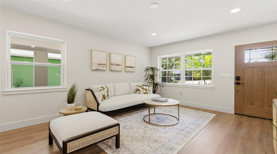 St Petersburg, Florida 33710, 3 Bedroom Bedrooms, ,1 Bathroombathrooms,Residential,For Sale,26Th,0,Mfrtb8493667