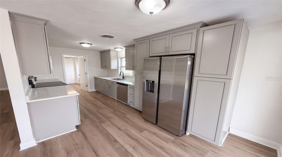 Merritt Island, Florida 32952, 3 Bedroom Bedrooms, ,2 Bathroombathrooms,Residential,For Sale,Carib,0,Mfro6434025