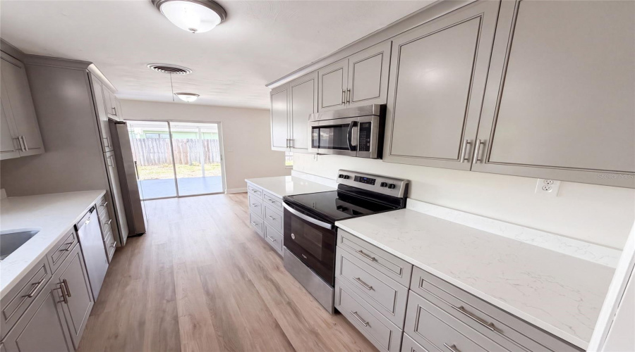Merritt Island, Florida 32952, 3 Bedroom Bedrooms, ,2 Bathroombathrooms,Residential,For Sale,Carib,0,Mfro6434025