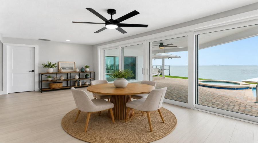 Virtually Staged Bonus Room/Breakfast Nook