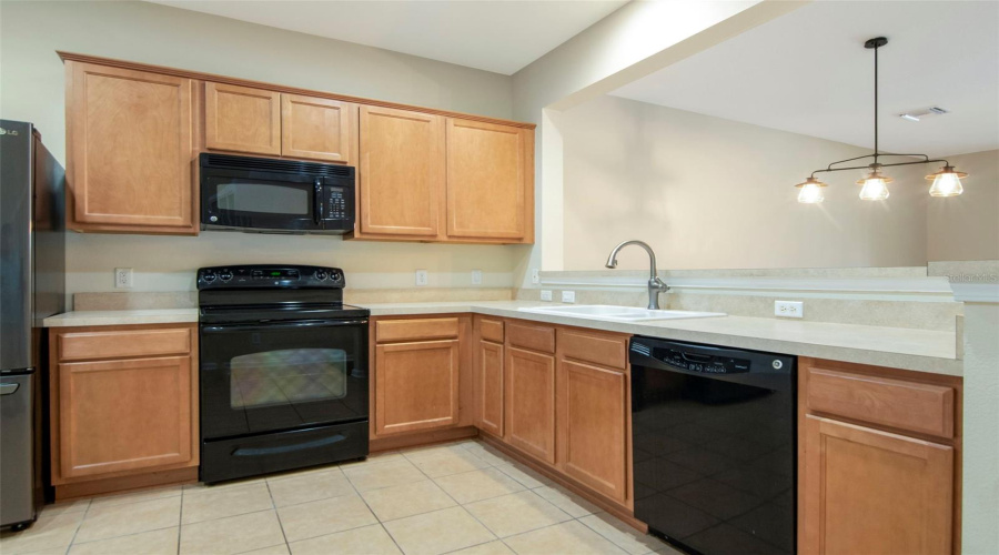 Tampa, Florida 33625, 3 Bedroom Bedrooms, ,2 Bathroombathrooms,Residential,For Sale,Estero Bay,0,Mfrtb8539547