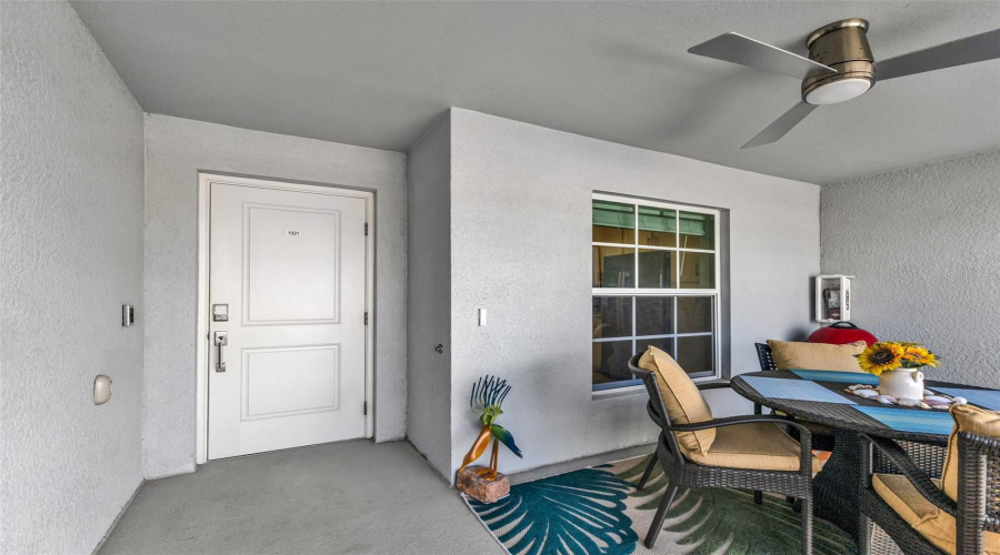 Front Lanai