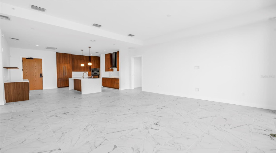 St Petersburg, Florida 33701, 2 Bedroom Bedrooms, ,2 Bathroombathrooms,Residential,For Sale,3Rd,0,Mfrtb8534312