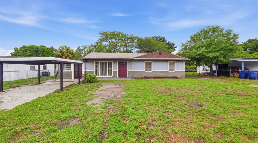 Tampa, Florida 33605, 3 Bedroom Bedrooms, ,1 Bathroombathrooms,Residential,For Sale,43Rd,0,Mfro6426598