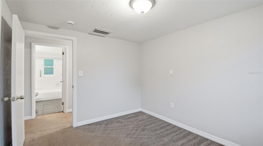 Tampa, Florida 33605, 3 Bedroom Bedrooms, ,1 Bathroombathrooms,Residential,For Sale,43Rd,0,Mfro6426598