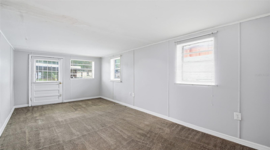 Tampa, Florida 33605, 3 Bedroom Bedrooms, ,1 Bathroombathrooms,Residential,For Sale,43Rd,0,Mfro6426598