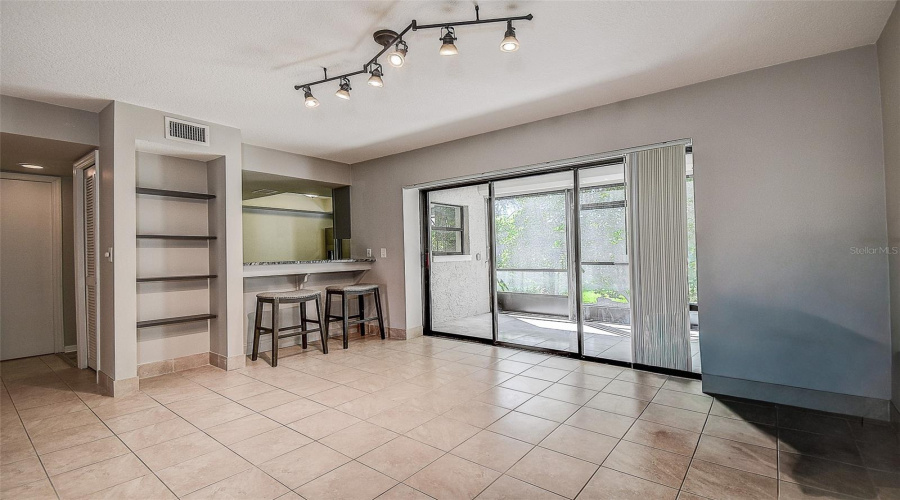 Clearwater, Florida 33759, 1 Bedroom Bedrooms, ,1 Bathroombathrooms,Residential,For Sale,Enterprise,0,Mfrtb8538062