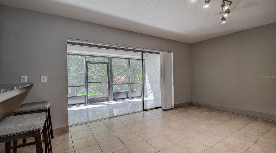 Clearwater, Florida 33759, 1 Bedroom Bedrooms, ,1 Bathroombathrooms,Residential,For Sale,Enterprise,0,Mfrtb8538062