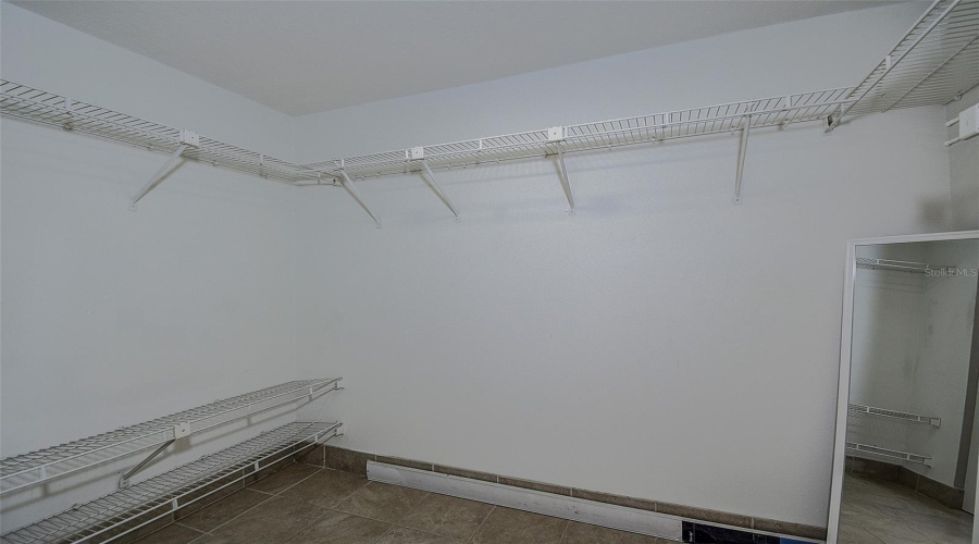 Clearwater, Florida 33759, 1 Bedroom Bedrooms, ,1 Bathroombathrooms,Residential,For Sale,Enterprise,0,Mfrtb8538062