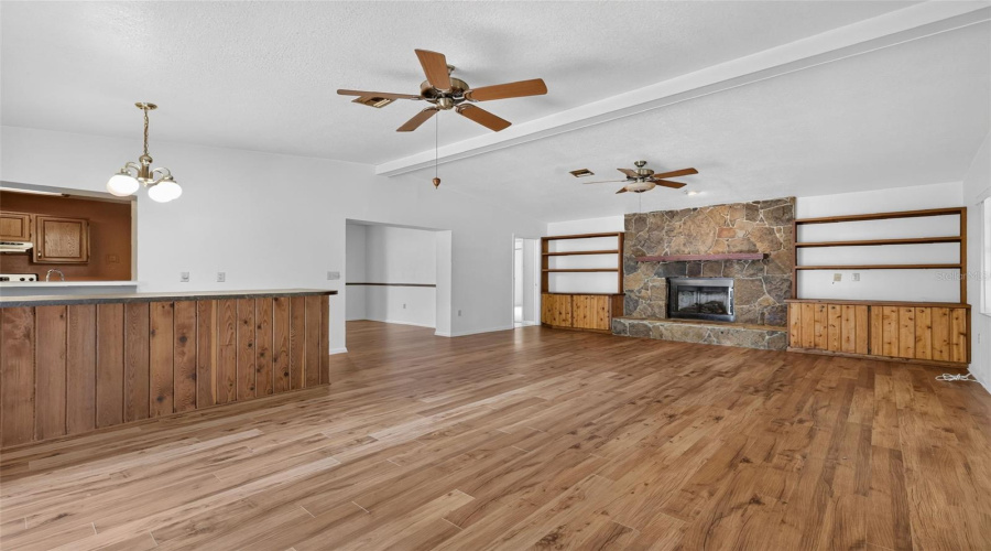 Yalaha, Florida 34797, 3 Bedroom Bedrooms, ,2 Bathroombathrooms,Residential,For Sale,Spring,0,Mfrg5116820