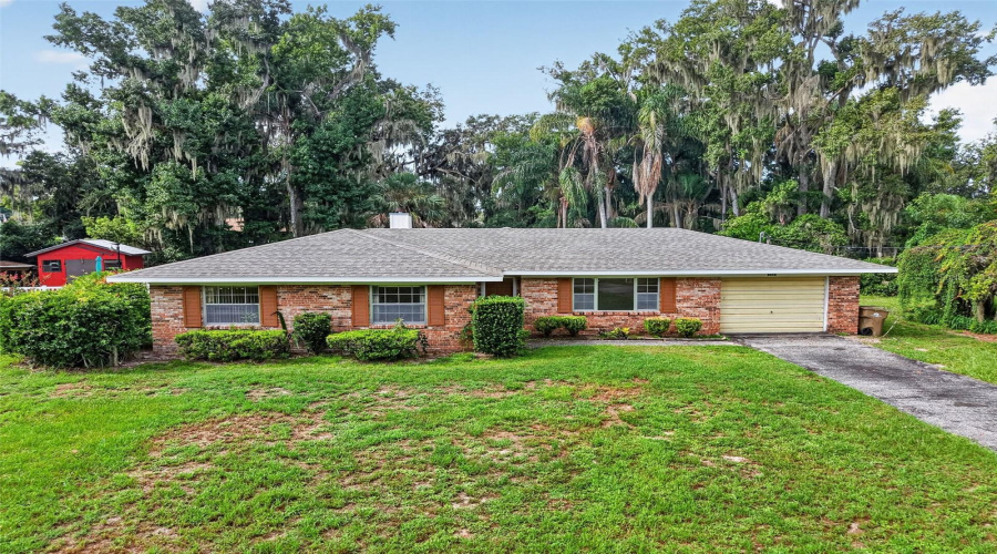 Yalaha, Florida 34797, 3 Bedroom Bedrooms, ,2 Bathroombathrooms,Residential,For Sale,Spring,0,Mfrg5116820