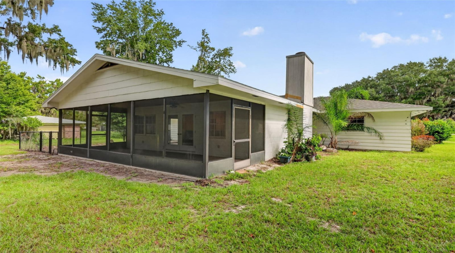 Yalaha, Florida 34797, 3 Bedroom Bedrooms, ,2 Bathroombathrooms,Residential,For Sale,Spring,0,Mfrg5116820