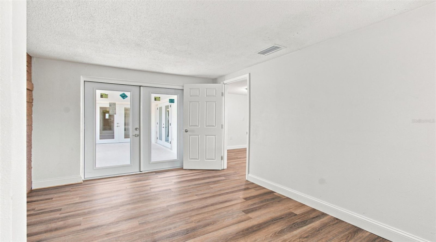 Port Richey, Florida 34668, 4 Bedroom Bedrooms, ,2 Bathroombathrooms,Residential,For Sale,Westcott,0,Mfrtb8541042