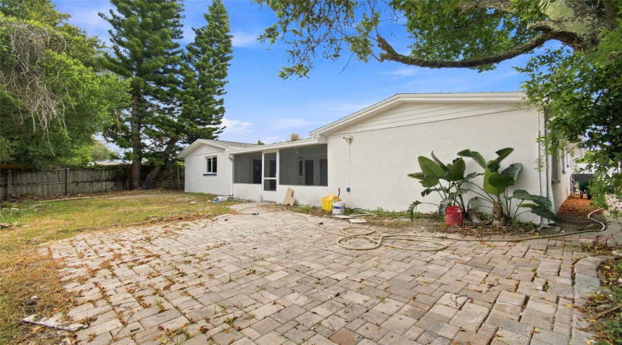 Port Richey, Florida 34668, 4 Bedroom Bedrooms, ,2 Bathroombathrooms,Residential,For Sale,Westcott,0,Mfrtb8541042