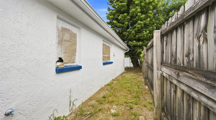 Port Richey, Florida 34668, 4 Bedroom Bedrooms, ,2 Bathroombathrooms,Residential,For Sale,Westcott,0,Mfrtb8541042