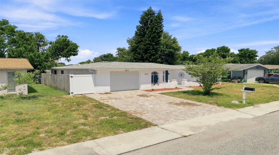 Port Richey, Florida 34668, 4 Bedroom Bedrooms, ,2 Bathroombathrooms,Residential,For Sale,Westcott,0,Mfrtb8541042