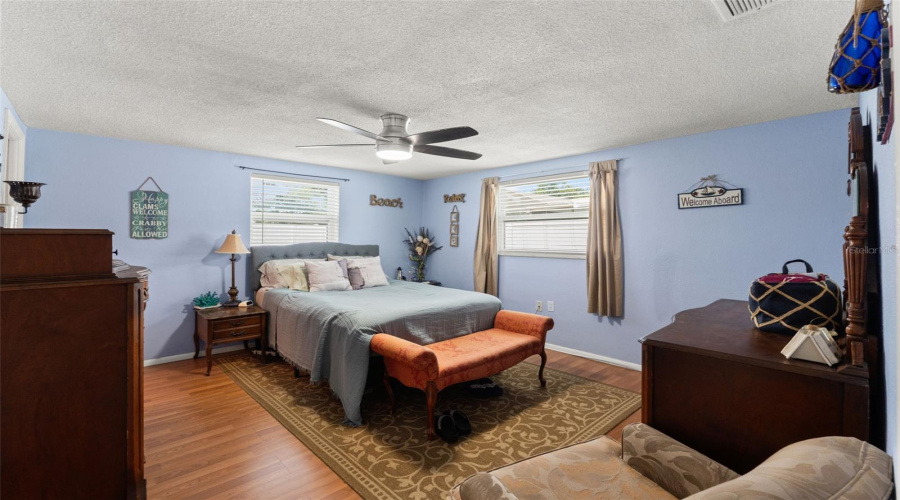 Port Richey, Florida 34668, 3 Bedroom Bedrooms, ,2 Bathroombathrooms,Residential,For Sale,Hermitage,0,Mfrtb8541726