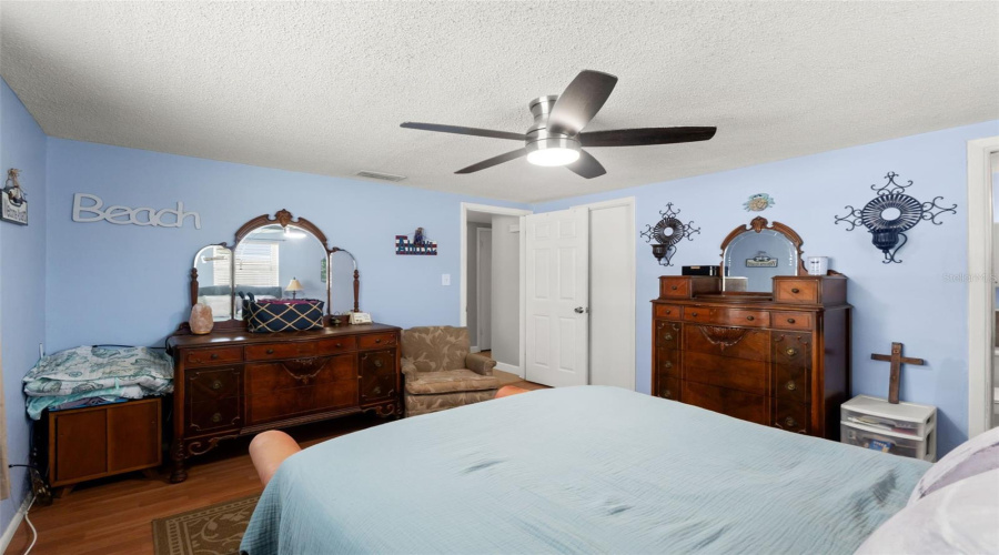 Port Richey, Florida 34668, 3 Bedroom Bedrooms, ,2 Bathroombathrooms,Residential,For Sale,Hermitage,0,Mfrtb8541726