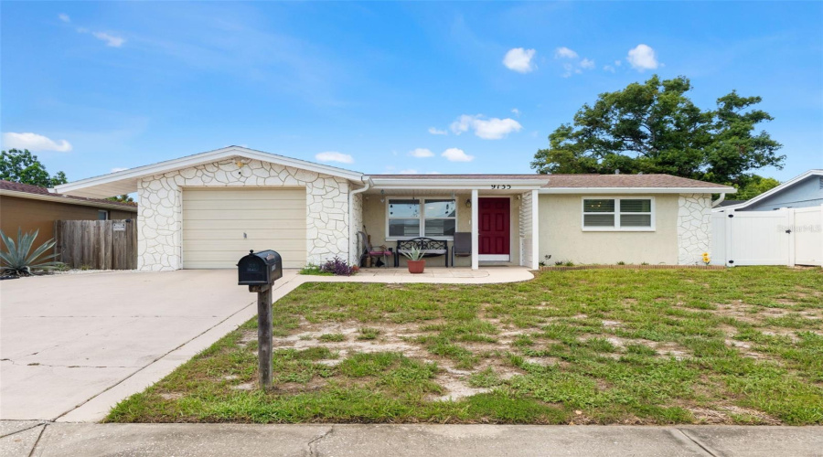 Port Richey, Florida 34668, 3 Bedroom Bedrooms, ,2 Bathroombathrooms,Residential,For Sale,Hermitage,0,Mfrtb8541726