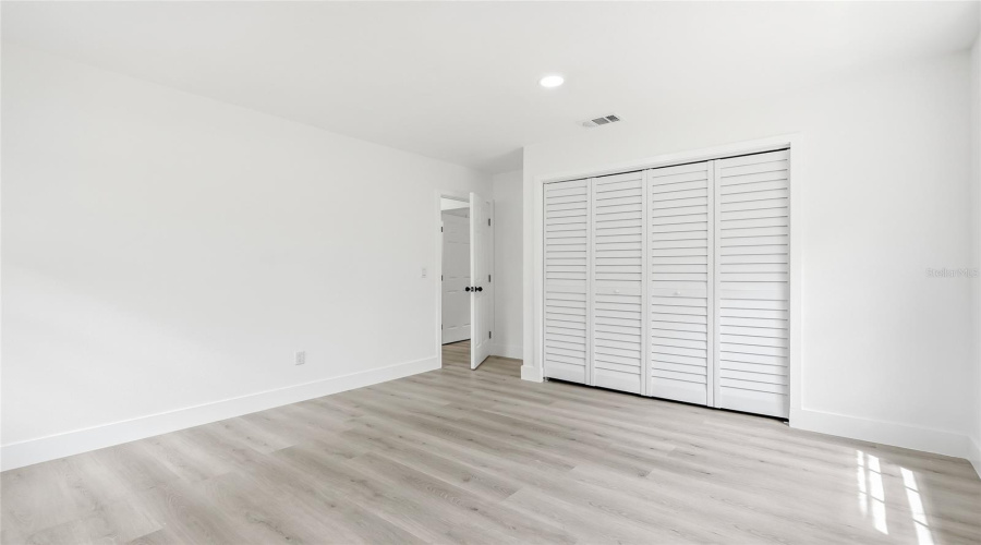 Dade City, Florida 33523, 4 Bedroom Bedrooms, ,2 Bathroombathrooms,Residential,For Sale,Tower,0,Mfrtb8542206