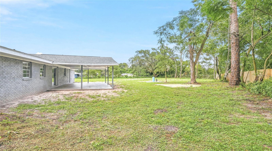 Dade City, Florida 33523, 4 Bedroom Bedrooms, ,2 Bathroombathrooms,Residential,For Sale,Tower,0,Mfrtb8542206