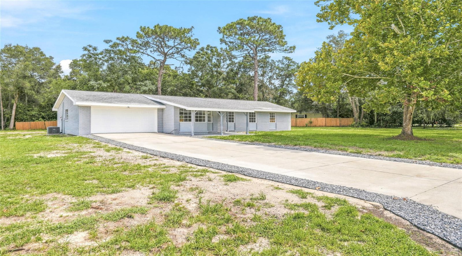 Dade City, Florida 33523, 4 Bedroom Bedrooms, ,2 Bathroombathrooms,Residential,For Sale,Tower,0,Mfrtb8542206