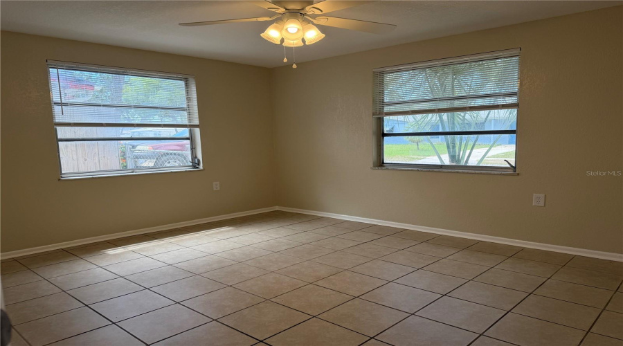 Holiday, Florida 34690, 3 Bedroom Bedrooms, ,1 Bathroombathrooms,Residential,For Sale,Eastwood,0,Mfrtb8527599