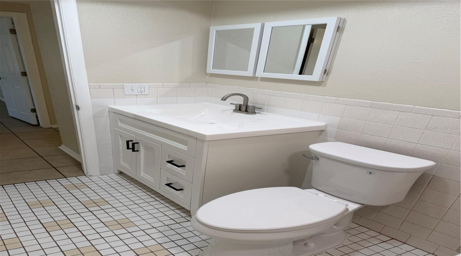 Holiday, Florida 34690, 3 Bedroom Bedrooms, ,1 Bathroombathrooms,Residential,For Sale,Eastwood,0,Mfrtb8527599