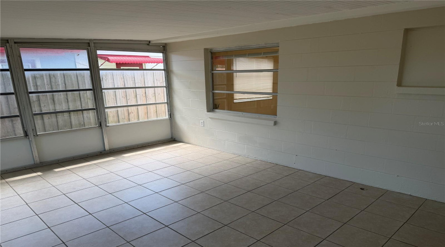 Holiday, Florida 34690, 3 Bedroom Bedrooms, ,1 Bathroombathrooms,Residential,For Sale,Eastwood,0,Mfrtb8527599