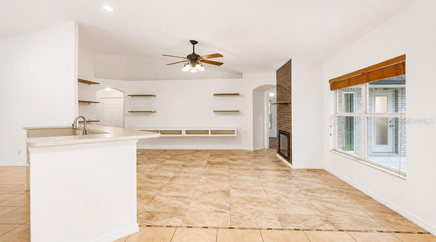 Deltona, Florida 32725, 4 Bedroom Bedrooms, ,3 Bathroombathrooms,Residential,For Sale,N Parkton,0,Mfro6434726