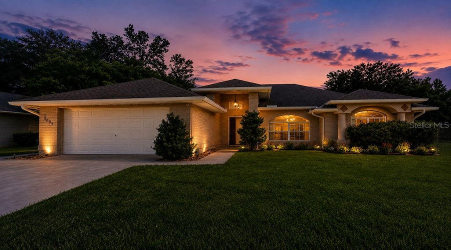 Deltona, Florida 32725, 4 Bedroom Bedrooms, ,3 Bathroombathrooms,Residential,For Sale,N Parkton,0,Mfro6434726