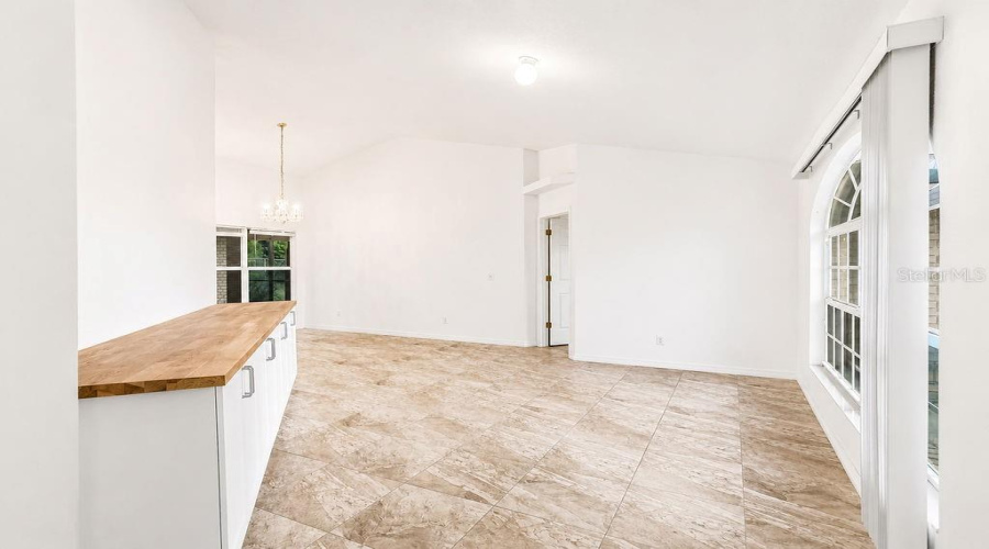 Deltona, Florida 32725, 4 Bedroom Bedrooms, ,3 Bathroombathrooms,Residential,For Sale,N Parkton,0,Mfro6434726