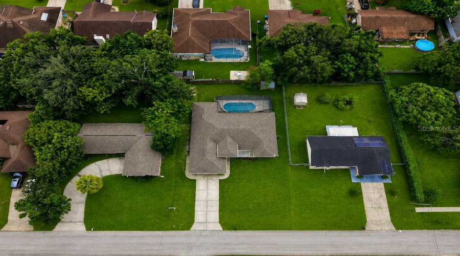 Deltona, Florida 32725, 4 Bedroom Bedrooms, ,3 Bathroombathrooms,Residential,For Sale,N Parkton,0,Mfro6434726