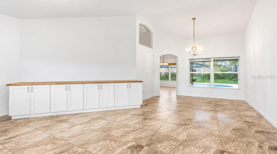Living Room/Dining Room
