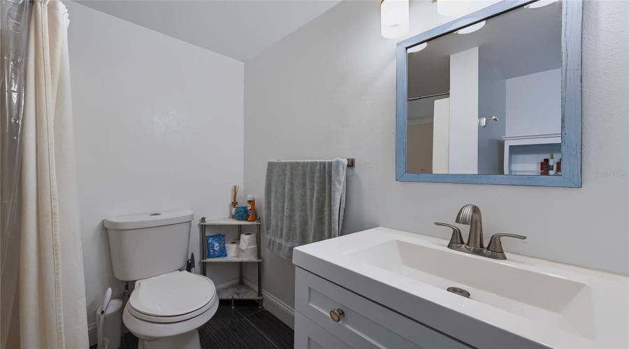 Largo, Florida 33773, 3 Bedroom Bedrooms, ,2 Bathroombathrooms,Residential,For Sale,Leisure,0,Mfrtb8543048