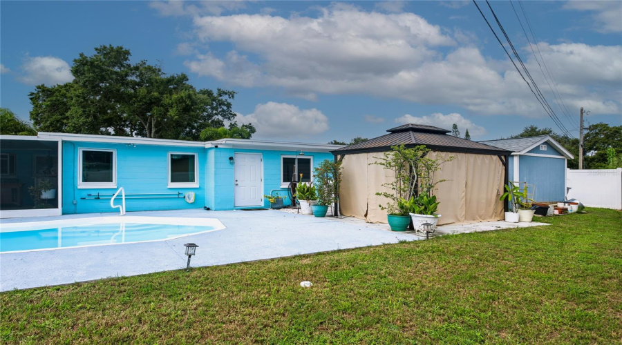 Largo, Florida 33773, 3 Bedroom Bedrooms, ,2 Bathroombathrooms,Residential,For Sale,Leisure,0,Mfrtb8543048