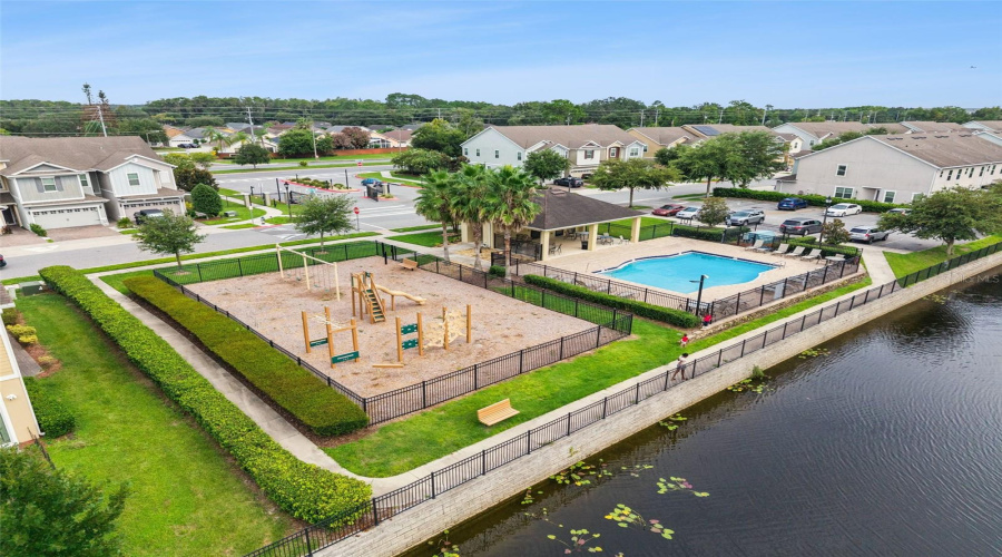 Orlando, Florida 32822, 3 Bedroom Bedrooms, ,2 Bathroombathrooms,Residential,For Sale,Tussilago,0,Mfro6437030