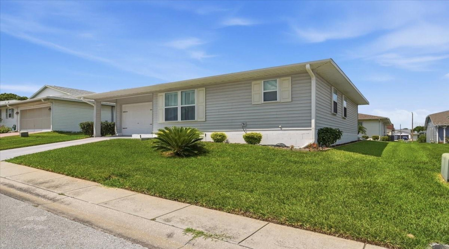 Lakeland, Florida 33810, 2 Bedroom Bedrooms, ,2 Bathroombathrooms,Residential,For Sale,Prairie Dunes,0,Mfrl4964295