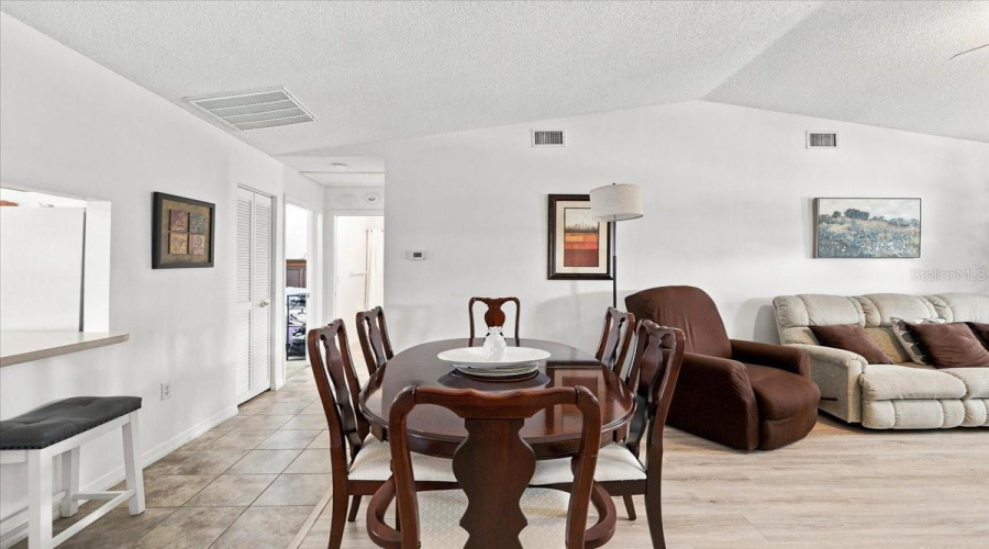 Lakeland, Florida 33810, 2 Bedroom Bedrooms, ,2 Bathroombathrooms,Residential,For Sale,Prairie Dunes,0,Mfrl4964295