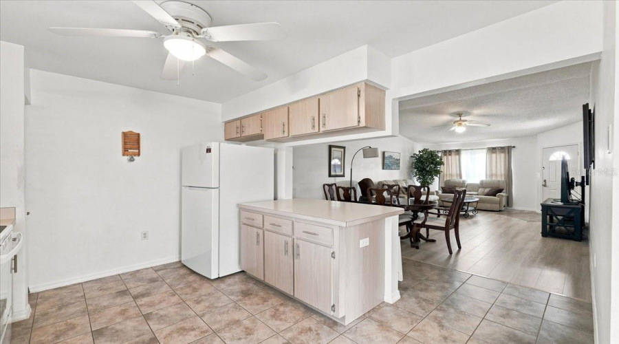 Lakeland, Florida 33810, 2 Bedroom Bedrooms, ,2 Bathroombathrooms,Residential,For Sale,Prairie Dunes,0,Mfrl4964295