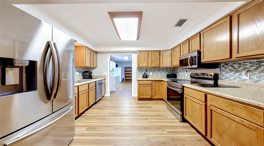 Haines City, Florida 33844, 3 Bedroom Bedrooms, ,2 Bathroombathrooms,Residential,For Sale,Bream,0,Mfrl4964539