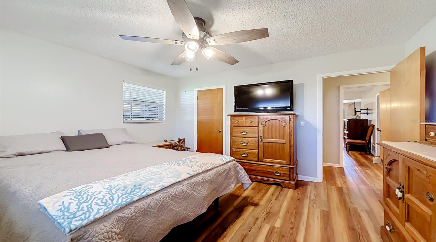 Haines City, Florida 33844, 3 Bedroom Bedrooms, ,2 Bathroombathrooms,Residential,For Sale,Bream,0,Mfrl4964539