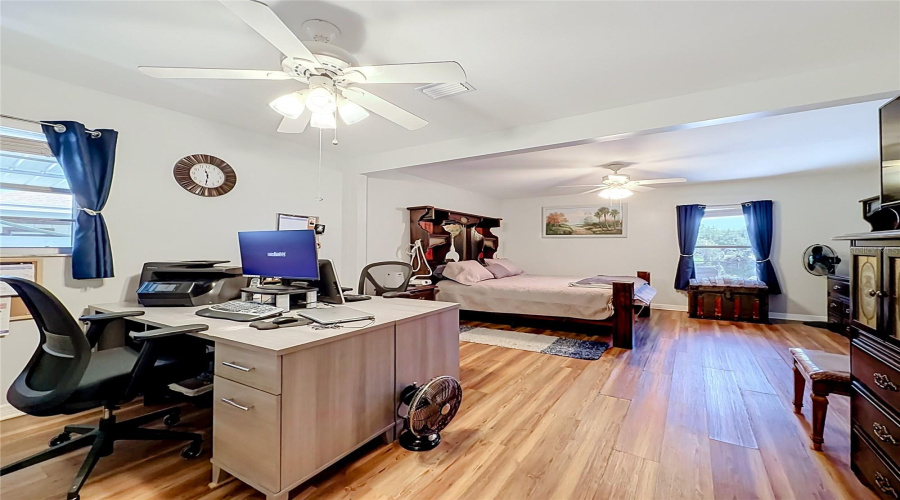 Haines City, Florida 33844, 3 Bedroom Bedrooms, ,2 Bathroombathrooms,Residential,For Sale,Bream,0,Mfrl4964539