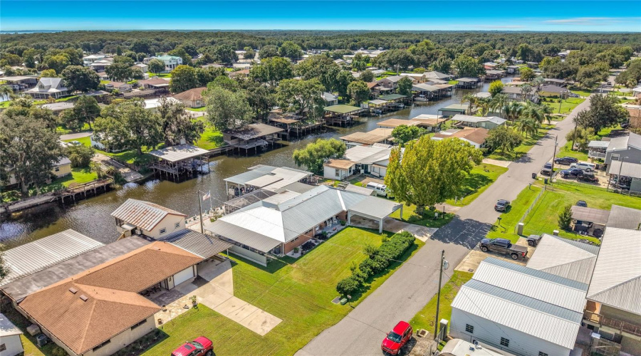 Haines City, Florida 33844, 3 Bedroom Bedrooms, ,2 Bathroombathrooms,Residential,For Sale,Bream,0,Mfrl4964539