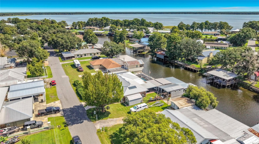 Haines City, Florida 33844, 3 Bedroom Bedrooms, ,2 Bathroombathrooms,Residential,For Sale,Bream,0,Mfrl4964539