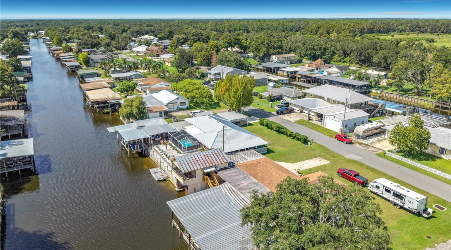 Haines City, Florida 33844, 3 Bedroom Bedrooms, ,2 Bathroombathrooms,Residential,For Sale,Bream,0,Mfrl4964539