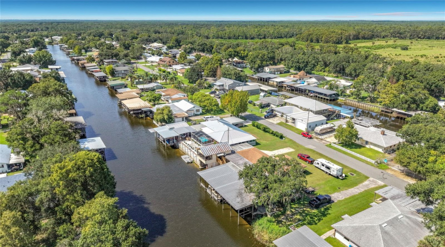 Haines City, Florida 33844, 3 Bedroom Bedrooms, ,2 Bathroombathrooms,Residential,For Sale,Bream,0,Mfrl4964539