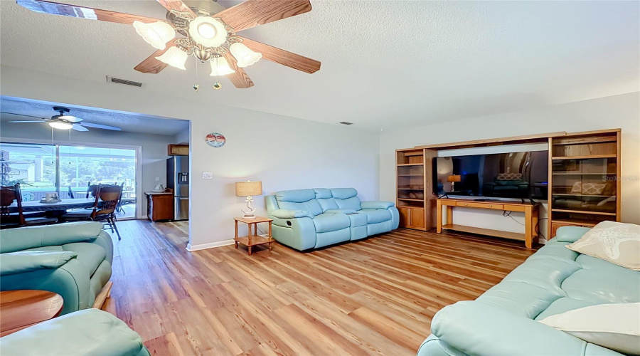 Haines City, Florida 33844, 3 Bedroom Bedrooms, ,2 Bathroombathrooms,Residential,For Sale,Bream,0,Mfrl4964539