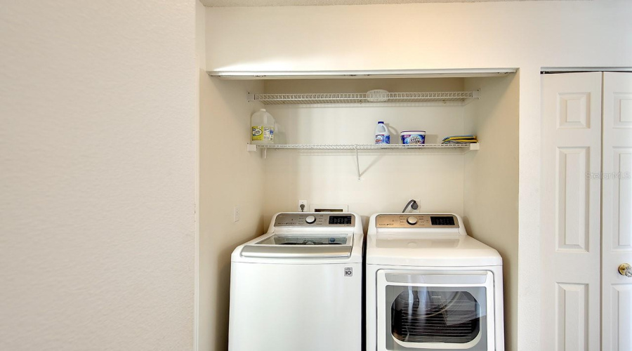 Palmetto, Florida 34221, 2 Bedroom Bedrooms, ,2 Bathroombathrooms,Residential,For Sale,Waterford,0,Mfra4704020