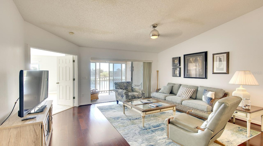Palmetto, Florida 34221, 2 Bedroom Bedrooms, ,2 Bathroombathrooms,Residential,For Sale,Waterford,0,Mfra4704020